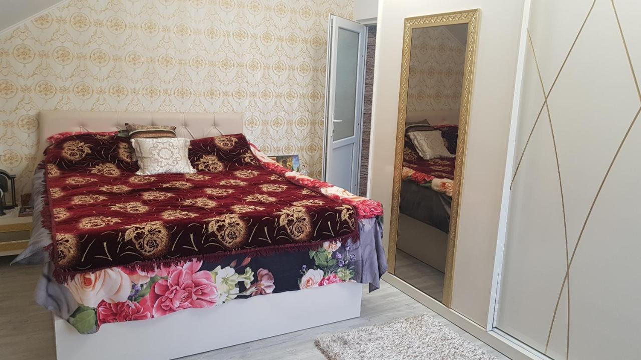 Casa Cojanu Hotel Petroşani Eksteriør billede