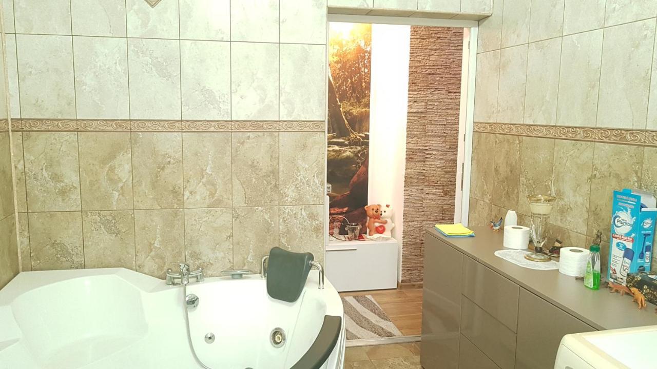 Casa Cojanu Hotel Petroşani Eksteriør billede